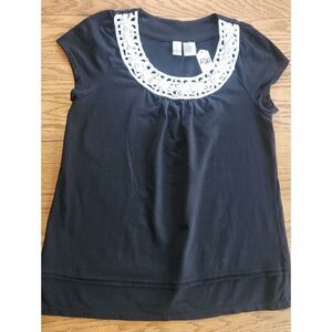 E50 REQ Women's Black dressy Top with White Crocheted Neckline sorry cap sleeves